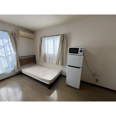 スマイズ伊勢原６　【禁煙🚭】　風呂トイレ別☆室内洗濯置場有☆伊勢原駅まで徒歩６分☆コンビニ近くに有☆の物件画像