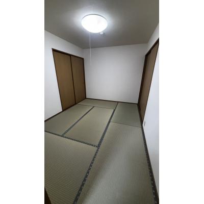 トーマンスリー博多区空港前２丁目☆2LDK広々間取りの物件画像