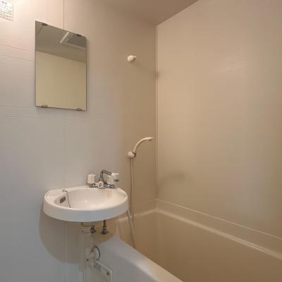 南草津駅徒歩圏内🚉 駐車場有🚗 家具家電付き✨いちばんちマンスリー南草津野路２の物件画像