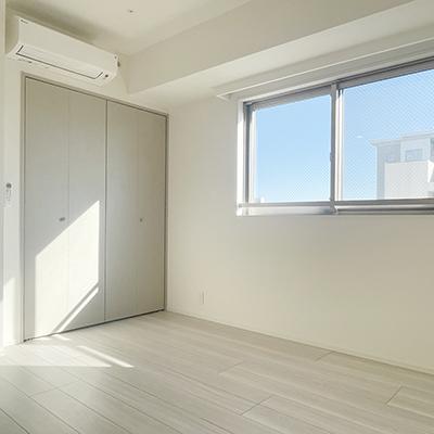 アットイン上野16-1『公式サイトなら室内画像も豊富で空室状況も確認可能！WEBでらくらく予約！「アットイン」で検索！🔍』の物件画像