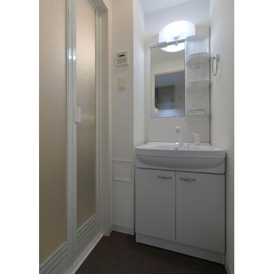 FRマンスリー京橋　★３駅７路線利用可★　★『京橋』駅まで徒歩９分★の物件画像