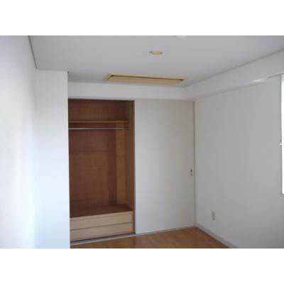 淡路島・洲本ICから車12分　駐車場１台込🚙コンビニ目の前🏪広々１LDK✨Wifi無料👍スマートTV【M065】の物件画像