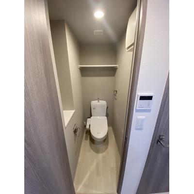 【本町駅　徒歩5分】EC心斎橋central　⑭分譲タイプ、NET使い放題・ペット相談可、2口ガスコンロ・浴室暖房乾燥機・温水洗浄便座！】の物件画像