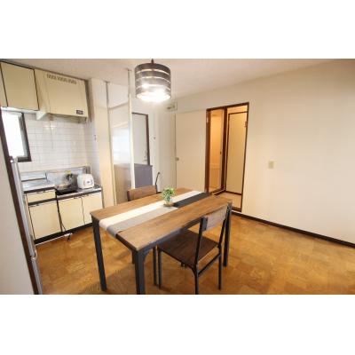 コーポ高橋　３F（駐車場確保可能・広々２DK・ゆめタウン広島すぐそば）の物件画像