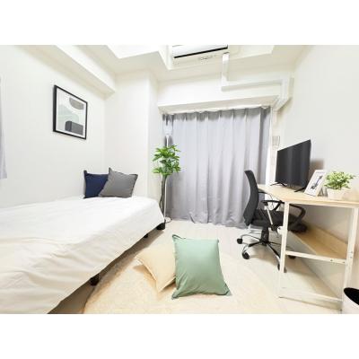 TR新大阪1【ネット無料・RC造角部屋・2口ガスコンロ付き、コンビニまで110ｍ】の物件画像