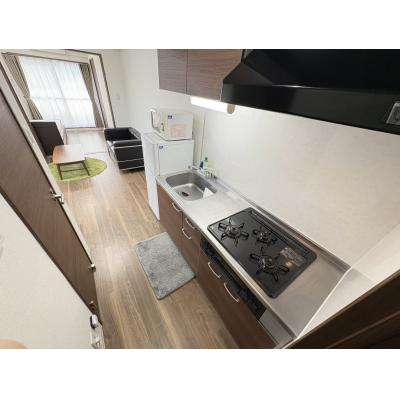 Sマンスリーいよ立花駅前（8-2）【築浅・プレミアム・駐車場確保・浴室乾燥機・ネット無料・立花駅徒歩2分・スーパー隣接】の物件画像