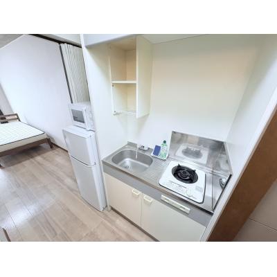 Ｓマンスリー美沢（3-7）【駐車場確保・ネット無料・ホームセンター、コンビニ隣接】の物件画像