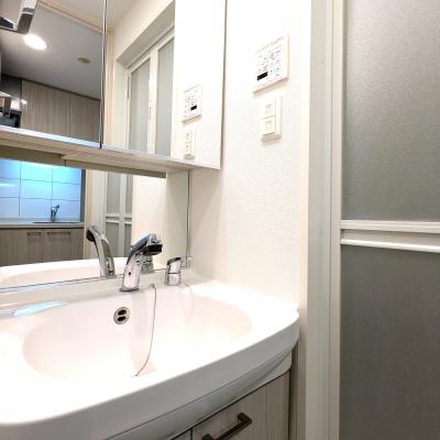 🍀賃料60％割引実施中📢　5月の入居もお申込み受付開始🎏【ネット無料/無制限 📱】　エストーネ江坂🚭　［No.1005070 ］の物件画像