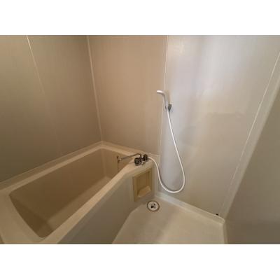 メゾン・ブランシェ　C-1（希少！２階建てファミリータイプ・駐車場１台付き）の物件画像