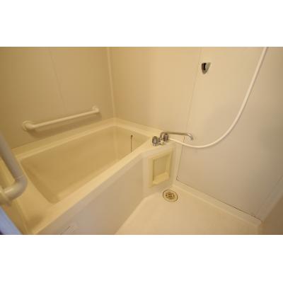 メゾン・ブランシェ　B-1（希少！２階建てファミリータイプ・駐車場１台付き）の物件画像