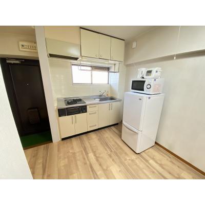 Ｓマンスリー南斎院（2-6）【駐車場確保・ネット無料・30平米・宅配BOX有】の物件画像