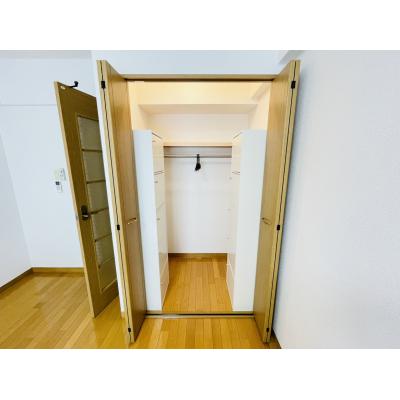 Ｓマンスリー松山市駅南Ⅱ（8-2）【プレミアム・ネット無料・浴室TV・オートロック】の物件画像