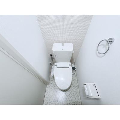 Sマンスリー松山市駅東（5-1）【ネット無料・築浅・オートロック・近隣コインパーキング多数】の物件画像