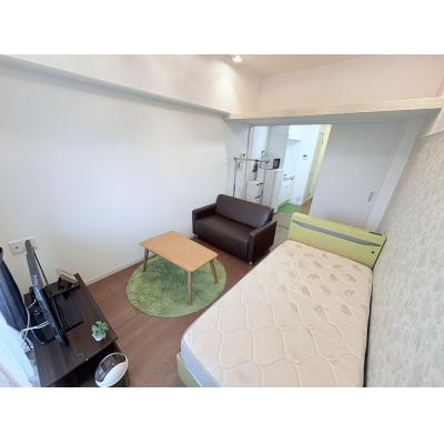 Sマンスリー松山市駅東（5-2）【ネット無料・築浅・オートロック・近隣コインパーキング多数】の物件画像