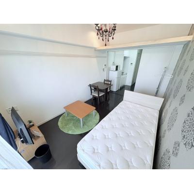 Sマンスリー松山市駅東（7-2）【ネット無料・築浅・オートロック・近隣コインパーキング多数】の物件画像