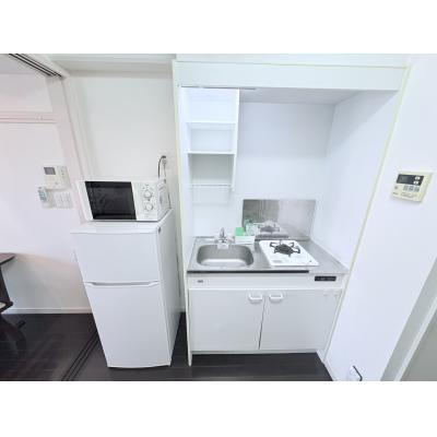 Sマンスリー松山市駅東（7-2）【ネット無料・築浅・オートロック・近隣コインパーキング多数】の物件画像