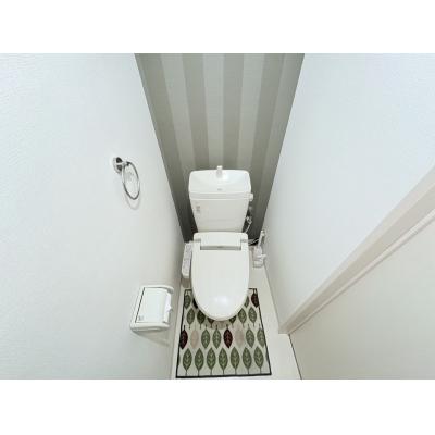 Sマンスリー松山市駅東（7-2）【ネット無料・築浅・オートロック・近隣コインパーキング多数】の物件画像