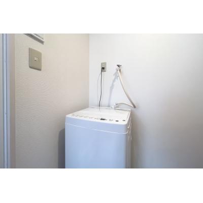 最寄り駅から徒歩6分/嬉しい家具・家電付き/エレガントハウス 103の物件画像