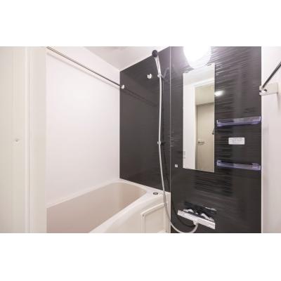 便利な池袋エリア！駅徒歩10分/商業施設充実/観光やお仕事でも滞在◎/ウェルスクエアイズム池袋ウェスト 403の物件画像