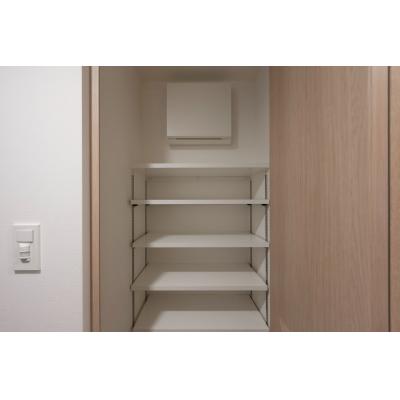 大塚駅から徒歩8分/家具・家電完備/Wi-Fi完備/ウェルスクエアイズム大塚405の物件画像