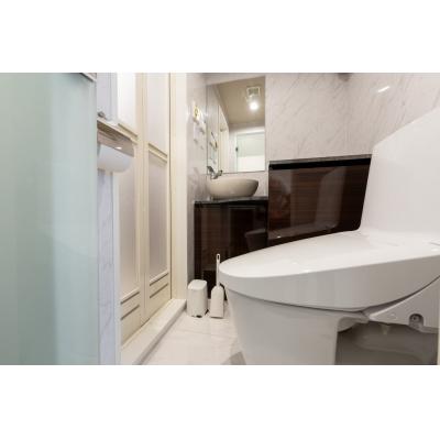 新宿まで電車で約5分と好アクセス/コンビニやレストランが充実/LaVie四谷 401の物件画像