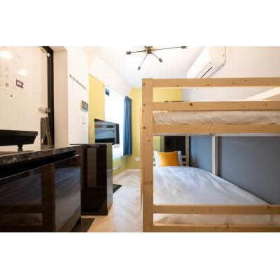 最寄り駅から徒歩8分／新宿まですぐ/家具家電・備品完備／メゾネット／LaVie初台 203の物件画像