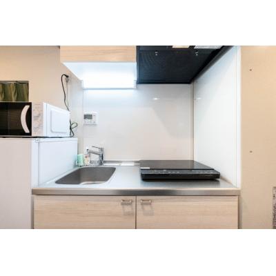 新宿まで15分以内/最寄り駅から徒歩2分/コンビニ・飲食店至近/JASPER Waseda 401の物件画像