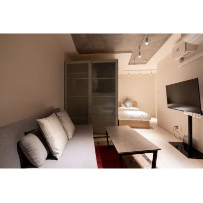 東新宿駅から徒歩6分/新宿駅近くの綺麗なお部屋/メゾネットタイプ/ルクレ東新宿 105の物件画像