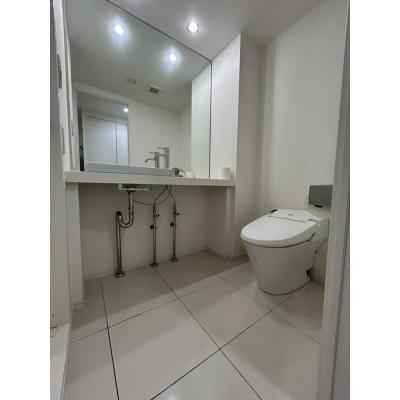 【東三国駅　徒歩1分】デュオン新大阪レジデンス④【広々30㎡・ネット使い放題・２口ガスコンロ・温水暖房便座・】の物件画像