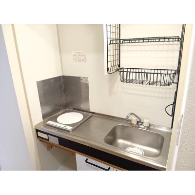 KIT【国道8号線から車4分♪】屋根付き駐車場有☆バストイレ別の物件画像