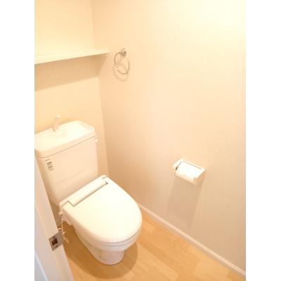 KIT【屋内駐車場有♪】2名入居可☆角部屋1LDK☆陽当たり良好の物件画像