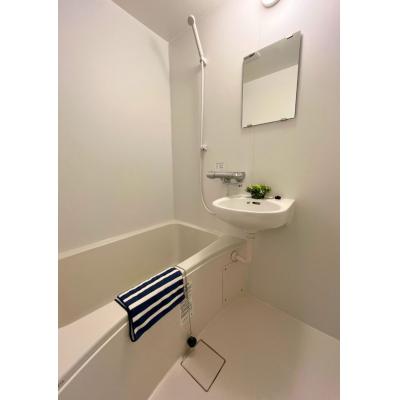 ☆湯田温泉街近く☆トイレ・バス別☆駐車場あり☆WiーFi無料　YO18の物件画像