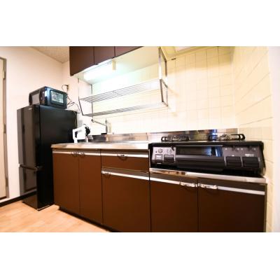 【Alphabed30高知北新田町（2LDKタイプ）】駐車場１台OK、無料Wi-Fiあり、４人入居可能の物件画像