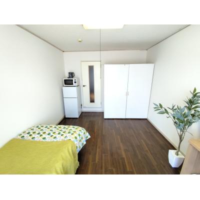 🍙🍜【駐車場あり】❤️‍🔥飲食店コンビニ近♪🚗バストイレ別🛀🫧便利物件✨の物件画像