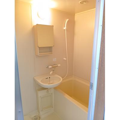 KIT【福井北IC車11分♪】Wi-Fi無料☆バストイレ別☆駐車場有の物件画像