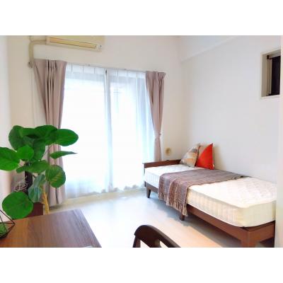 🌈新規OP賃料半額🌈明石駅徒歩6分🚃デザイナーズ！魚の棚商店街至近🐟洗練された空間でホテルライクな出張生活を✨【M075】の物件画像