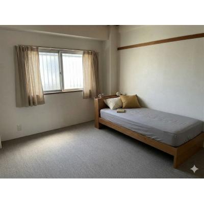 🌈新規オープン賃料半額🌈法人歓迎！駐車場付き＆ネット無料📶大型バイクも✨ゆとりの2DKで快適✨【M076】の物件画像