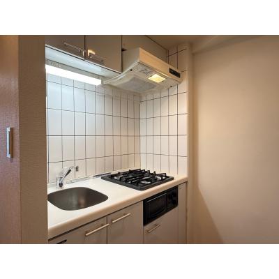 【TM神楽坂CT/SP_B-2】人気の神楽坂・ダブルベッド・駅徒歩１分・ネットWi-Fi無制限無料テレワークにも♪・宅配ボックス利用可外国語対応可の物件画像