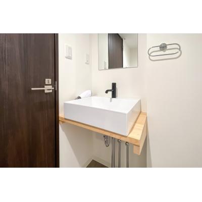 サンシャイン池袋も徒歩圏内/東池袋駅から徒歩6分！/家具・家電完備/ラルーナ東池袋 303の物件画像