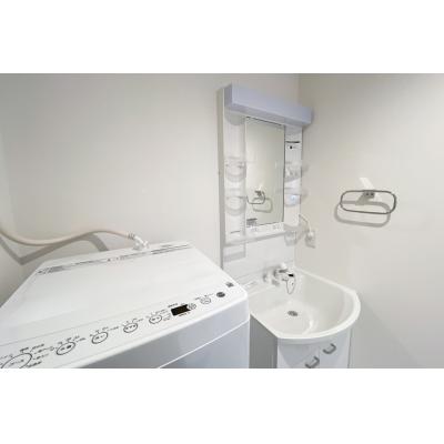 2022年築　/　駅カラ徒歩4分　/　家具・家電完備の物件画像