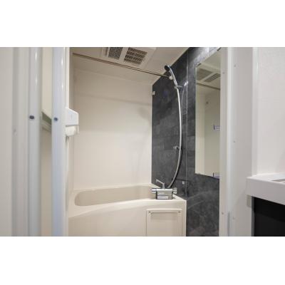 新宿駅まで電車で1本/西新宿五丁目駅から徒歩6分/Wi-Fi完備/FLレジデンス神宮御苑IV 403の物件画像