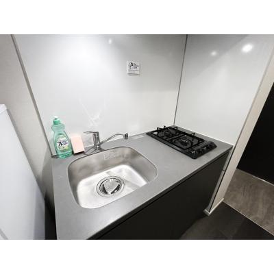 中野駅から徒歩10分/新宿駅まで電車5分/2024年築/家具家電付き/PREAS中野新井 402の物件画像