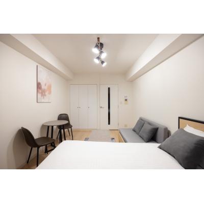 最寄駅まで徒歩5分/新宿まで2駅/家具家電付き/レジディア中落合B 106の物件画像