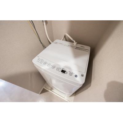 幡ヶ谷から徒歩5分！駅周辺も買い物場所充実♪/エレベーター付きのシンプルなお部屋/コスモリード幡ヶ谷 305の物件画像