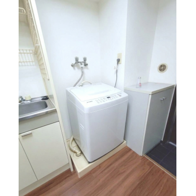 【J’sマンスリー井荻 203】厚さ20㎝高密度ポケットコイルマットレス使用！最寄り駅徒歩1分！西武新宿駅まで約24分！☆駅近で閑静な住宅☆【インターネット無料】の物件画像