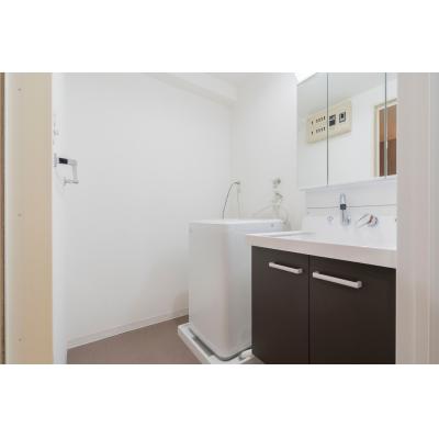 最寄り駅より徒歩4分/最大5名宿泊可能/スーパーまで徒歩1分/Wi-Fi完備/サンセゾンI 111の物件画像