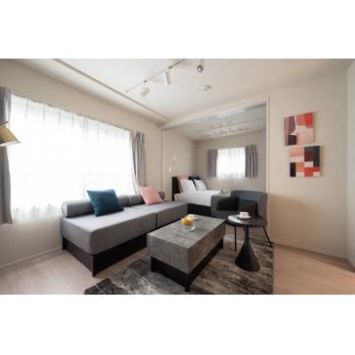 要町駅から徒歩6分/池袋までのアクセス抜群/光あふれるおしゃれ空間/家具家電完備/ルネサンスコート池袋WESTII 201の物件画像