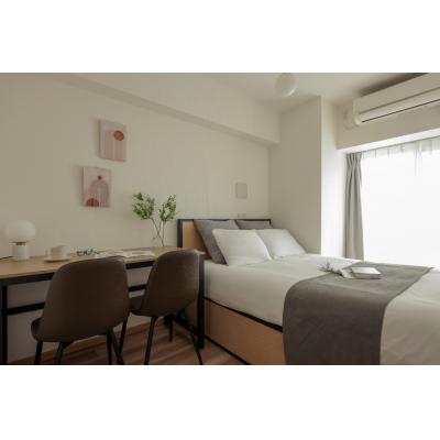 駅から徒歩5分！レインボーブリッジ近く/お台場などへのアクセス◎/4人までOKのシンプルなお部屋/CREAL premier芝浦海岸 401の物件画像