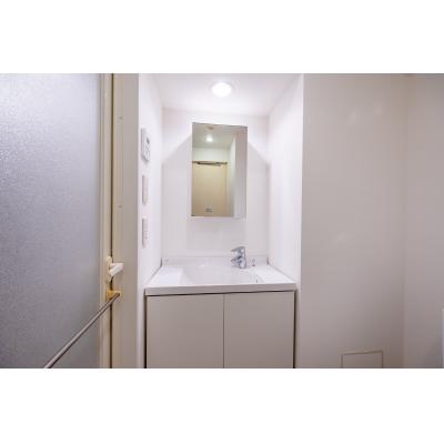 最寄り駅から徒歩2分/都心へのアクセス良好/家具家電付き/VIA　LATTEA志村　507の物件画像