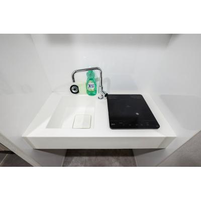 最寄り駅から徒歩5分/人気の新宿エリア/家具家電充実/Wi-Fi完備/CREAL新宿山吹町 102の物件画像